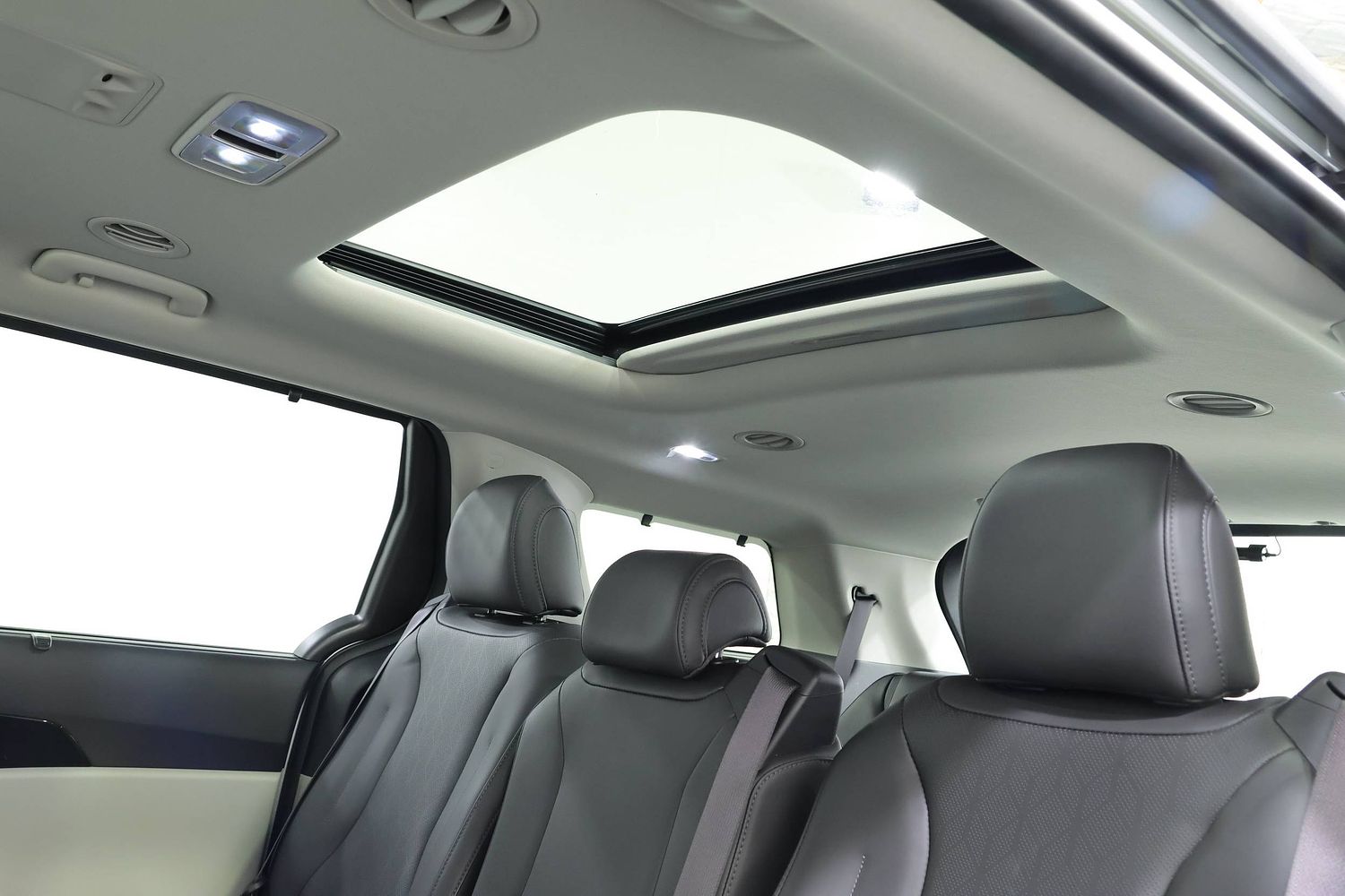 2022 Kia Carnival Platinum