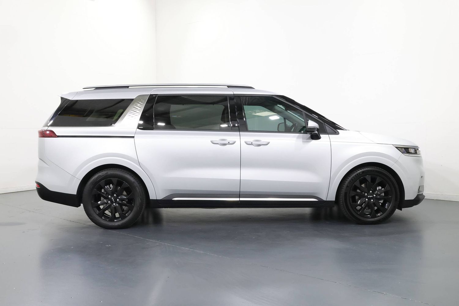 2022 Kia Carnival Platinum