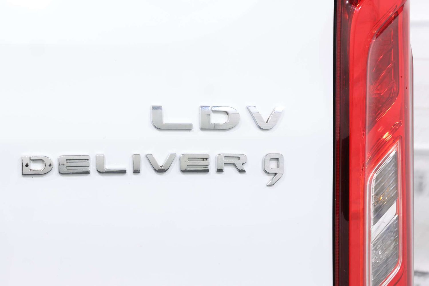 2022 Ldv Deliver 9 MWB Mid Roof