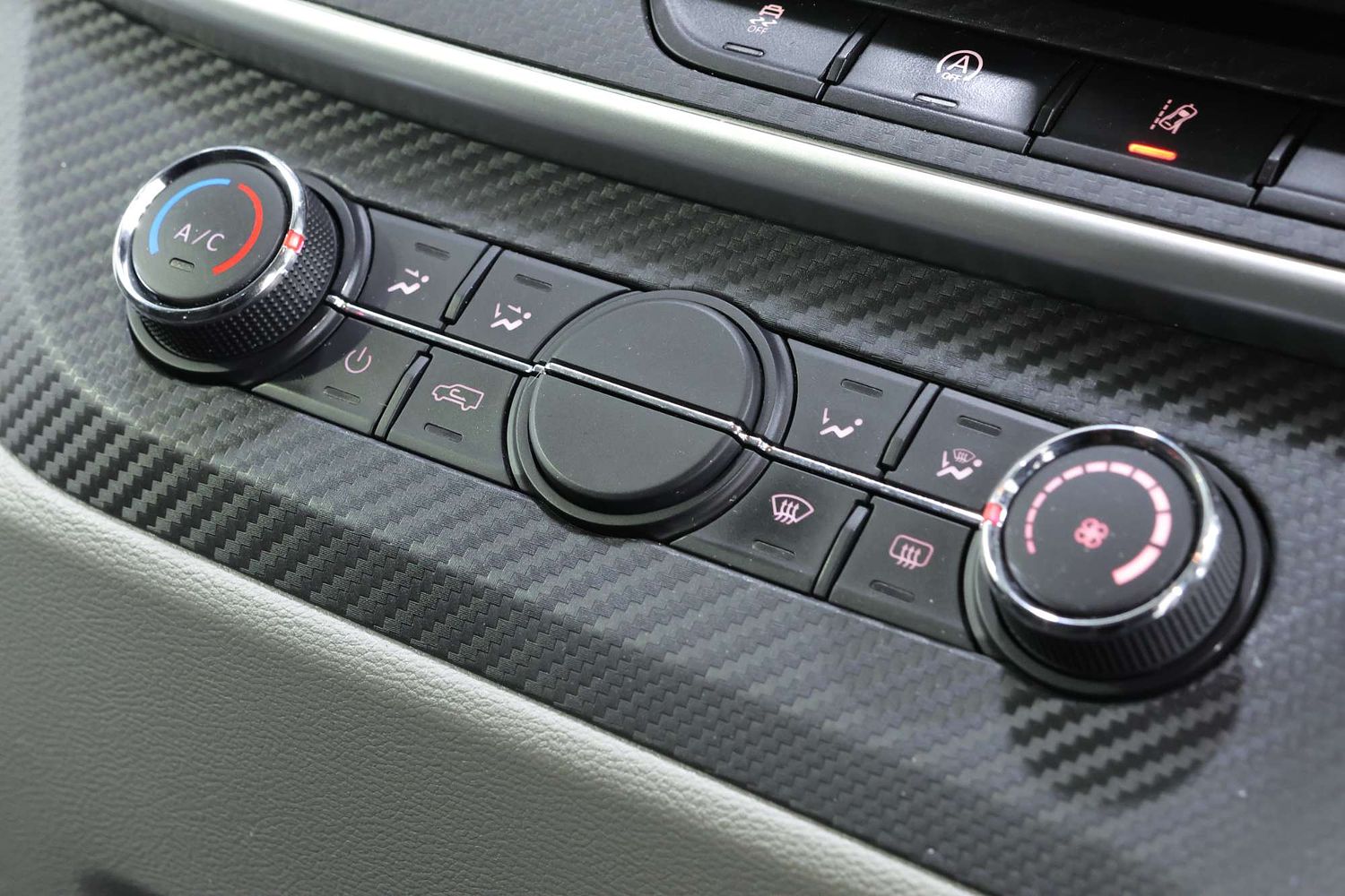 2022 Ldv Deliver 9 MWB Mid Roof