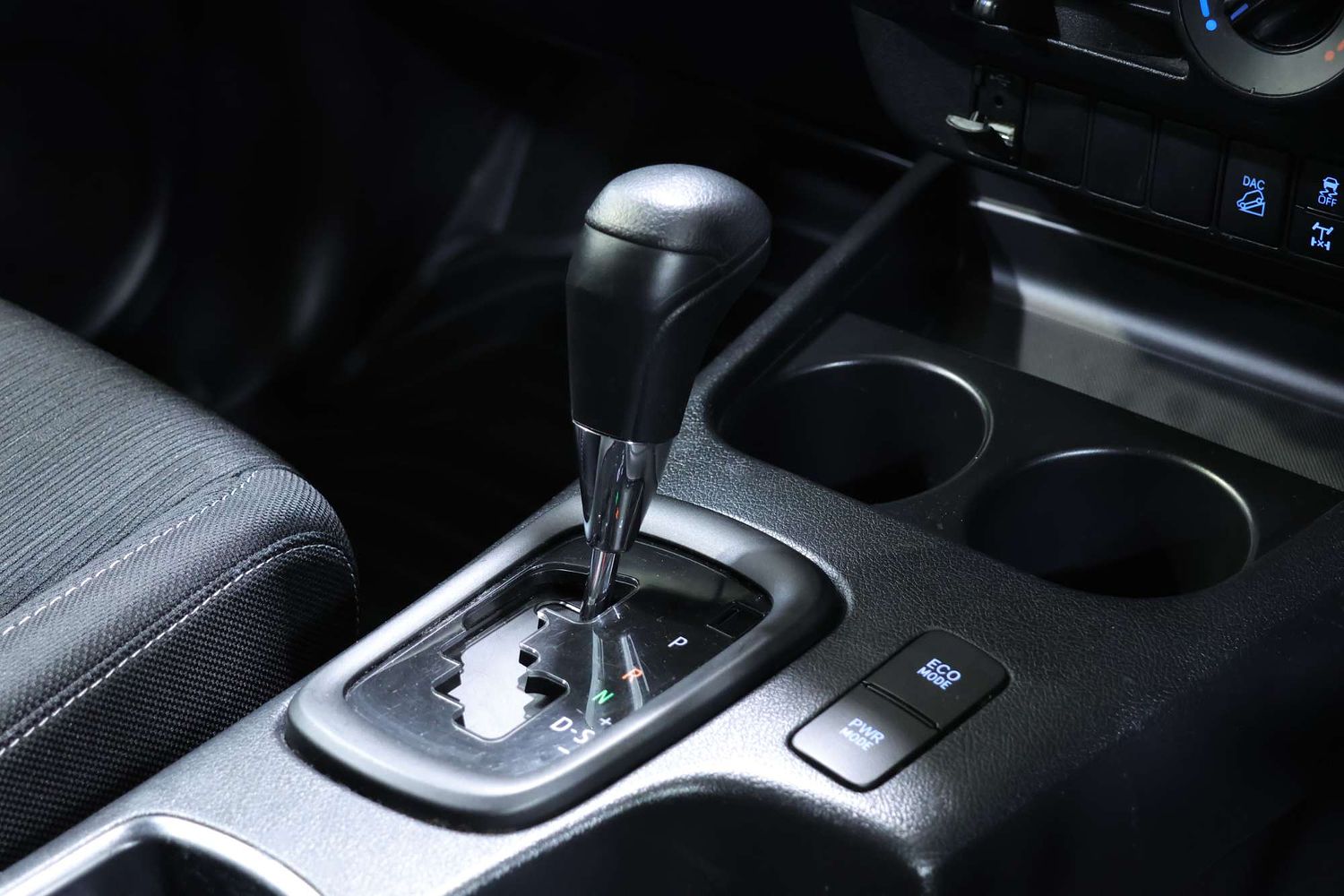 2021 Toyota Hilux SR