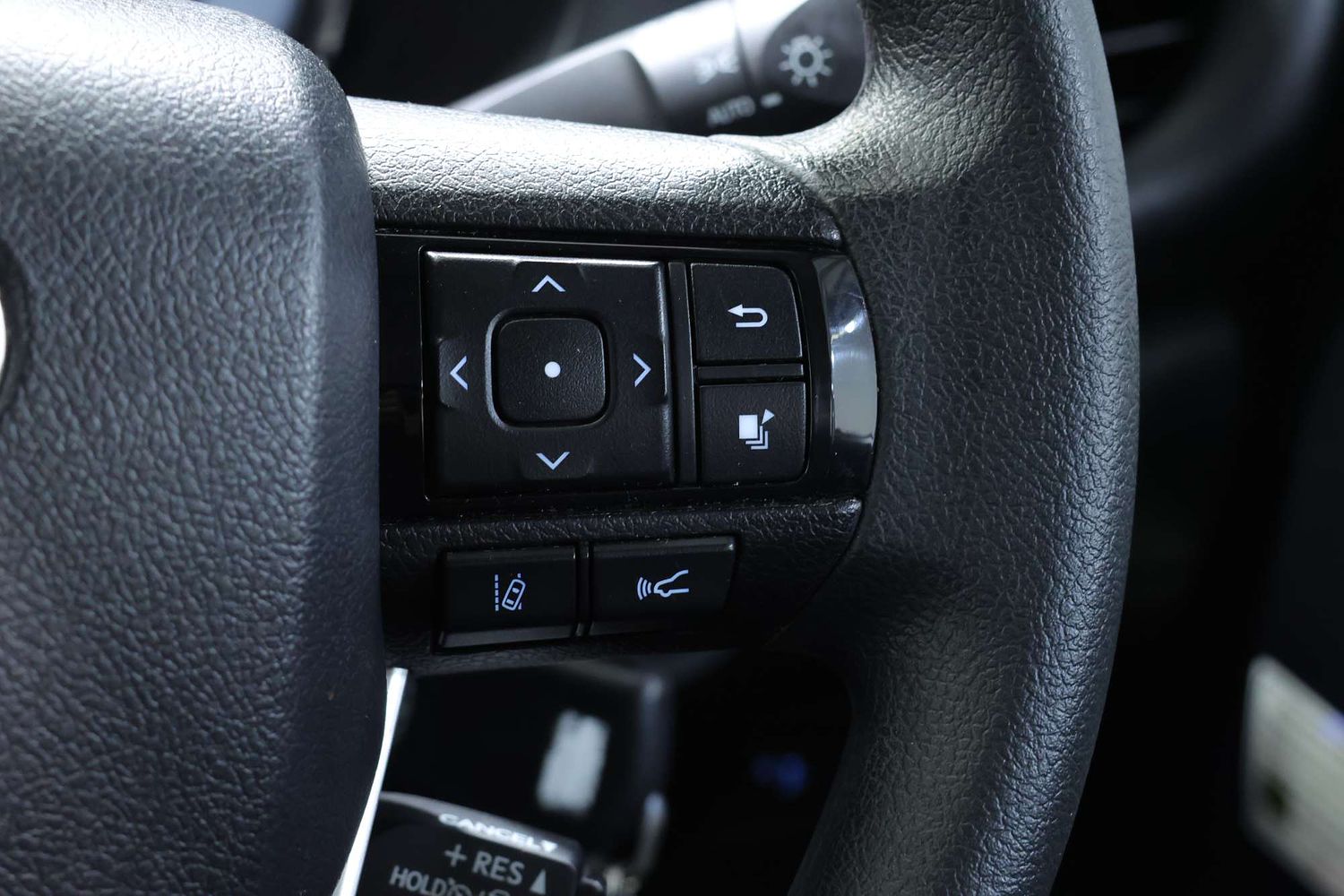 2021 Toyota Hilux SR