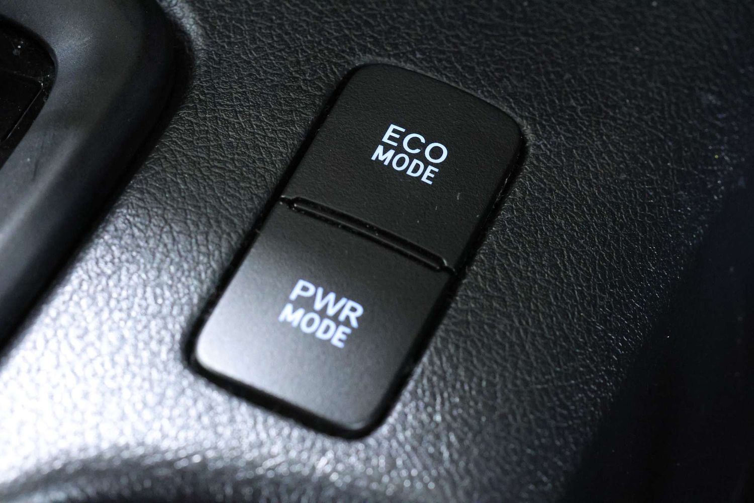 2021 Toyota Hilux SR