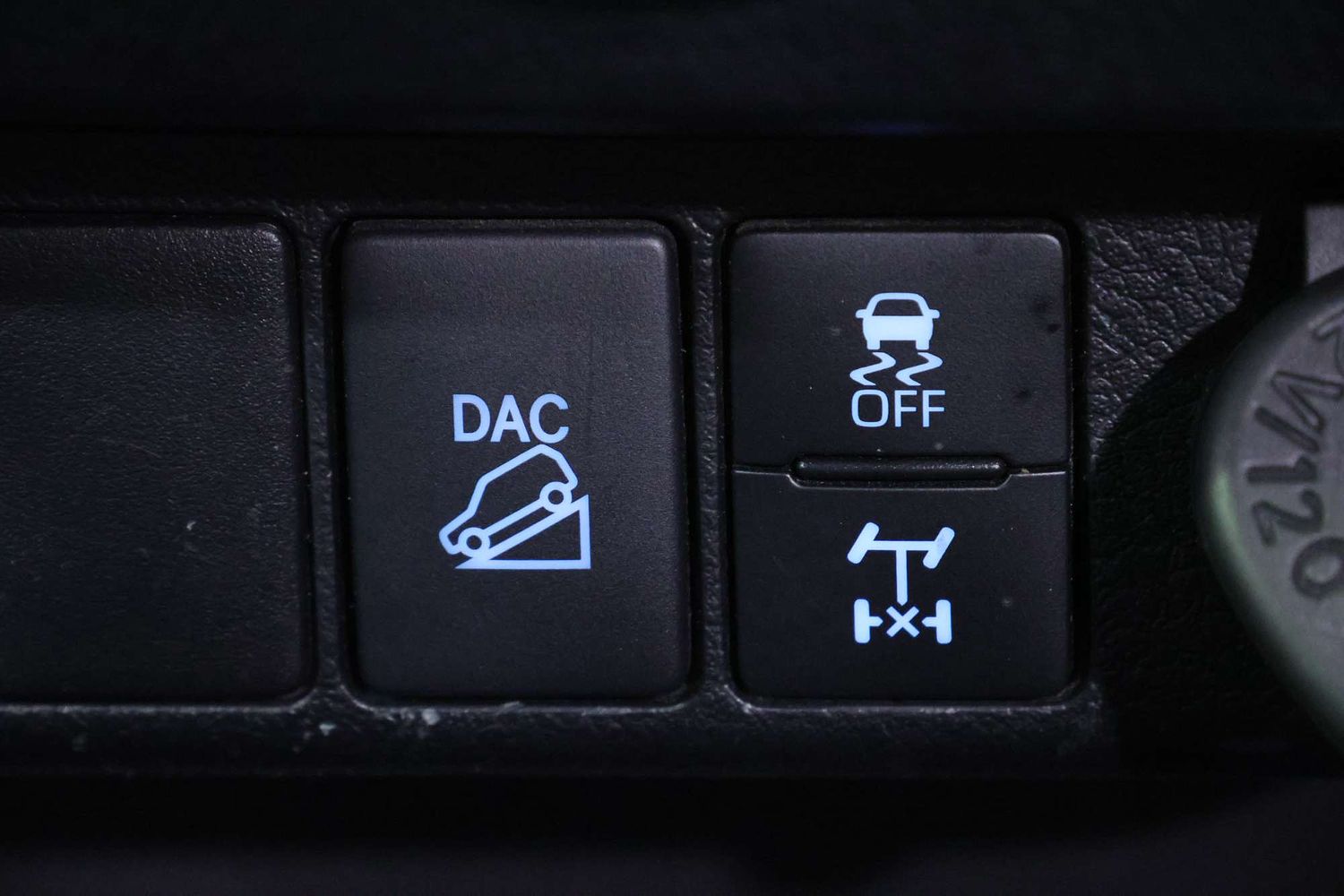 2021 Toyota Hilux SR