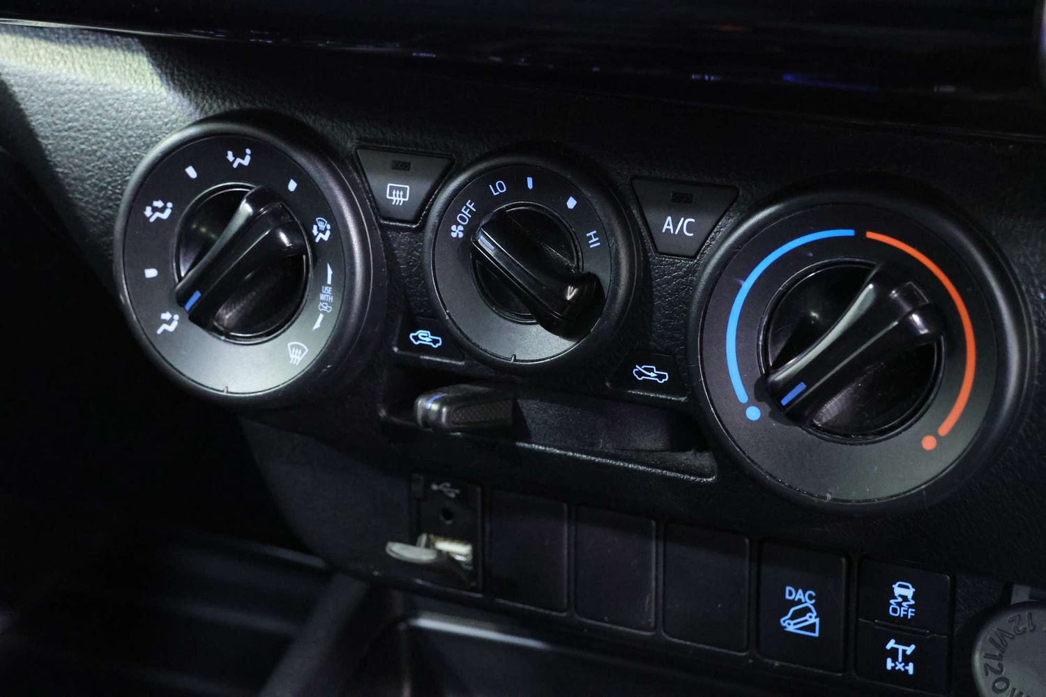 2021 Toyota Hilux SR