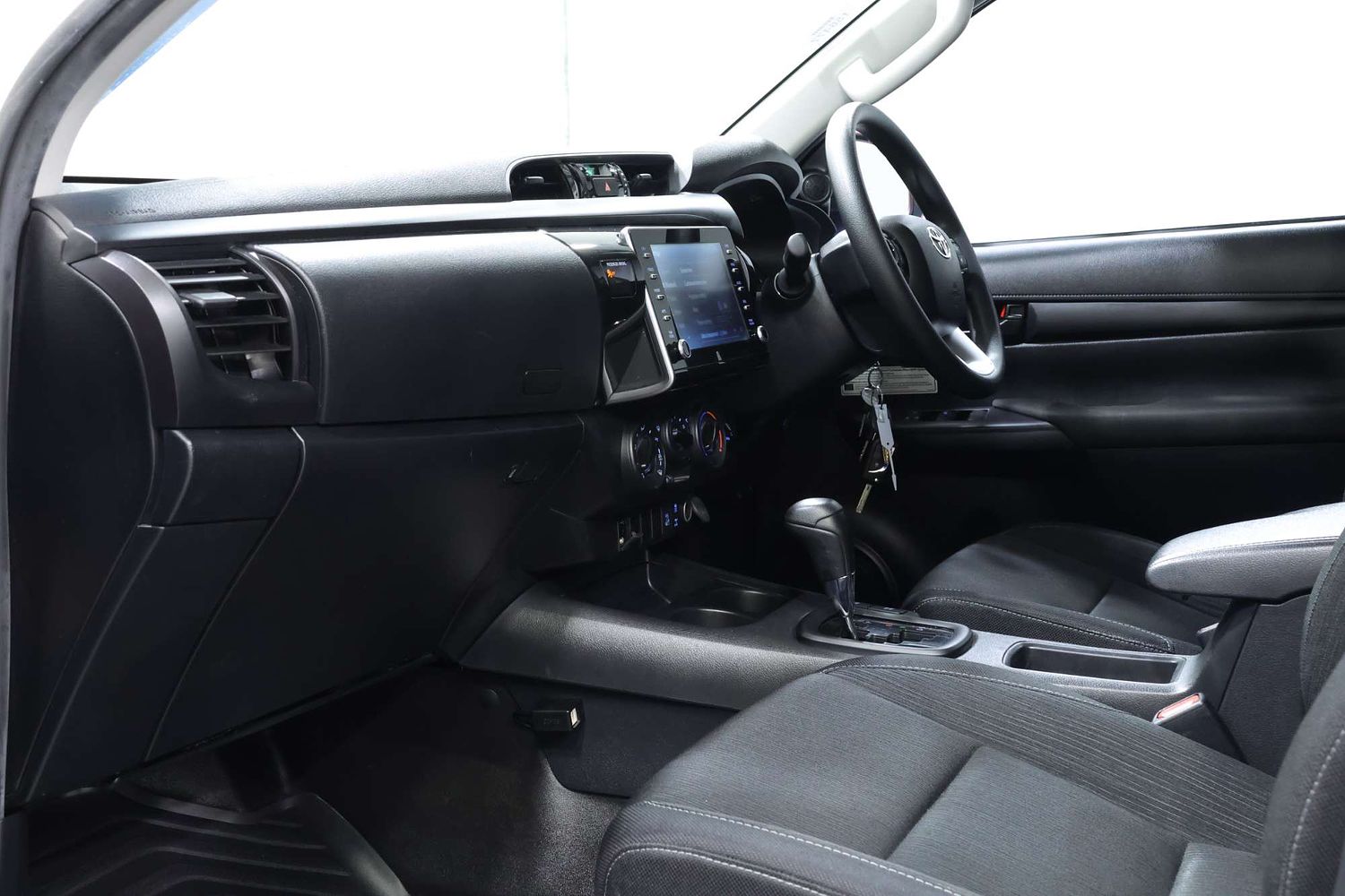 2021 Toyota Hilux SR