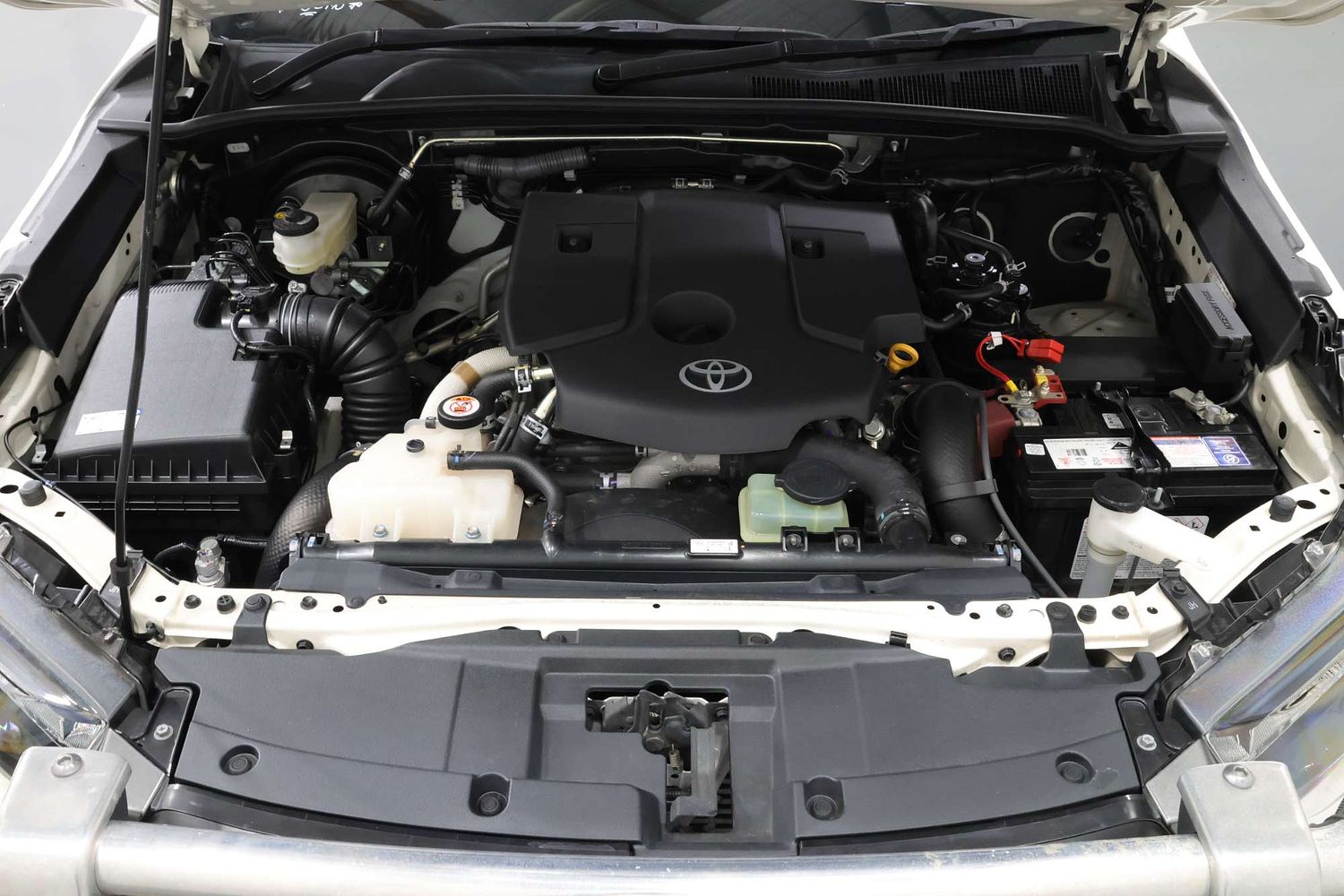 2021 Toyota Hilux SR