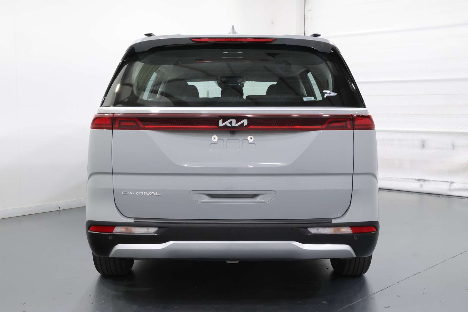 2022 Kia Carnival S