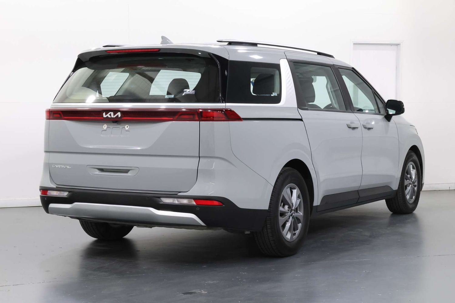 2022 Kia Carnival S