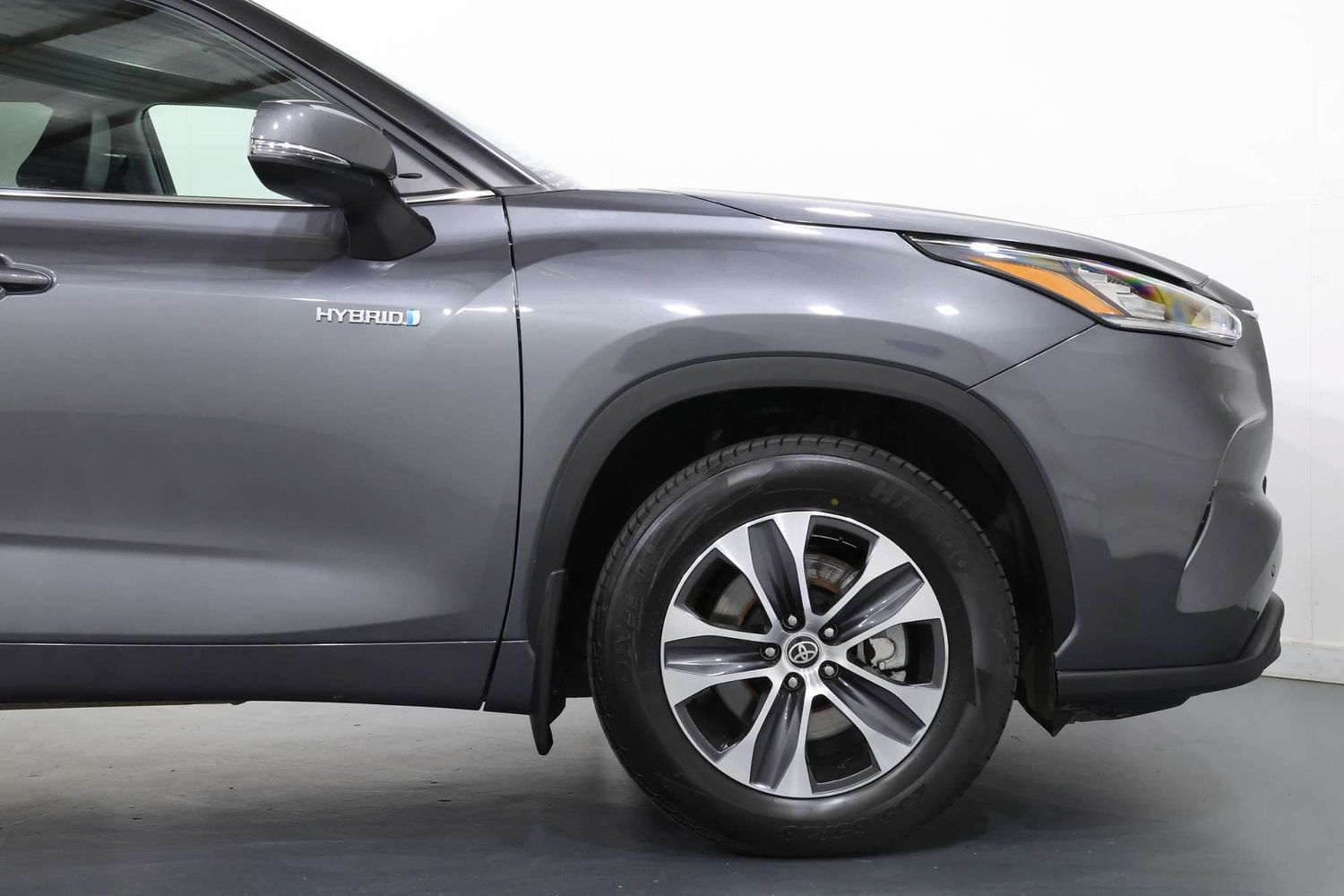 2023 Toyota Kluger GXL HYBRID AWD