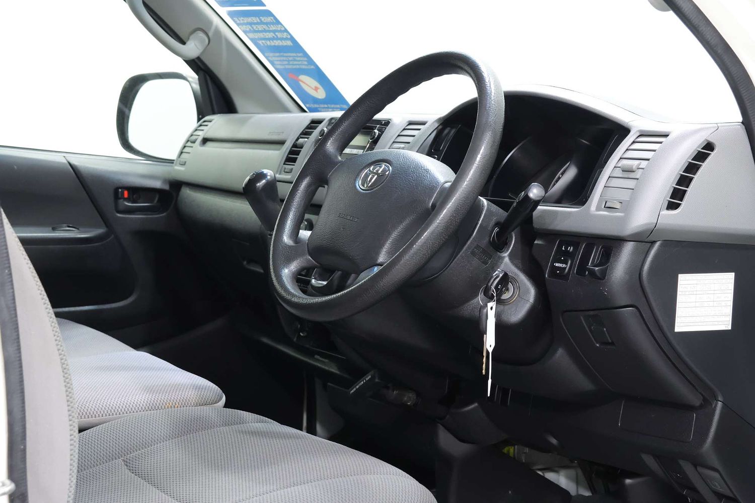 2010 Toyota Hiace