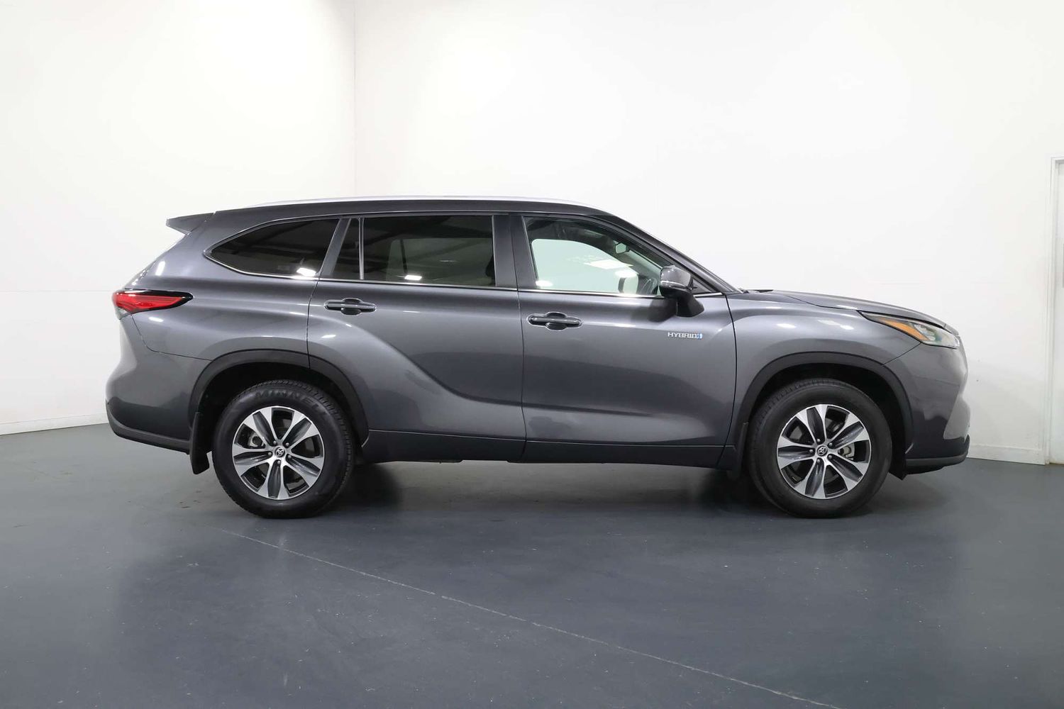 2024 Toyota Kluger GXL HYBRID AWD