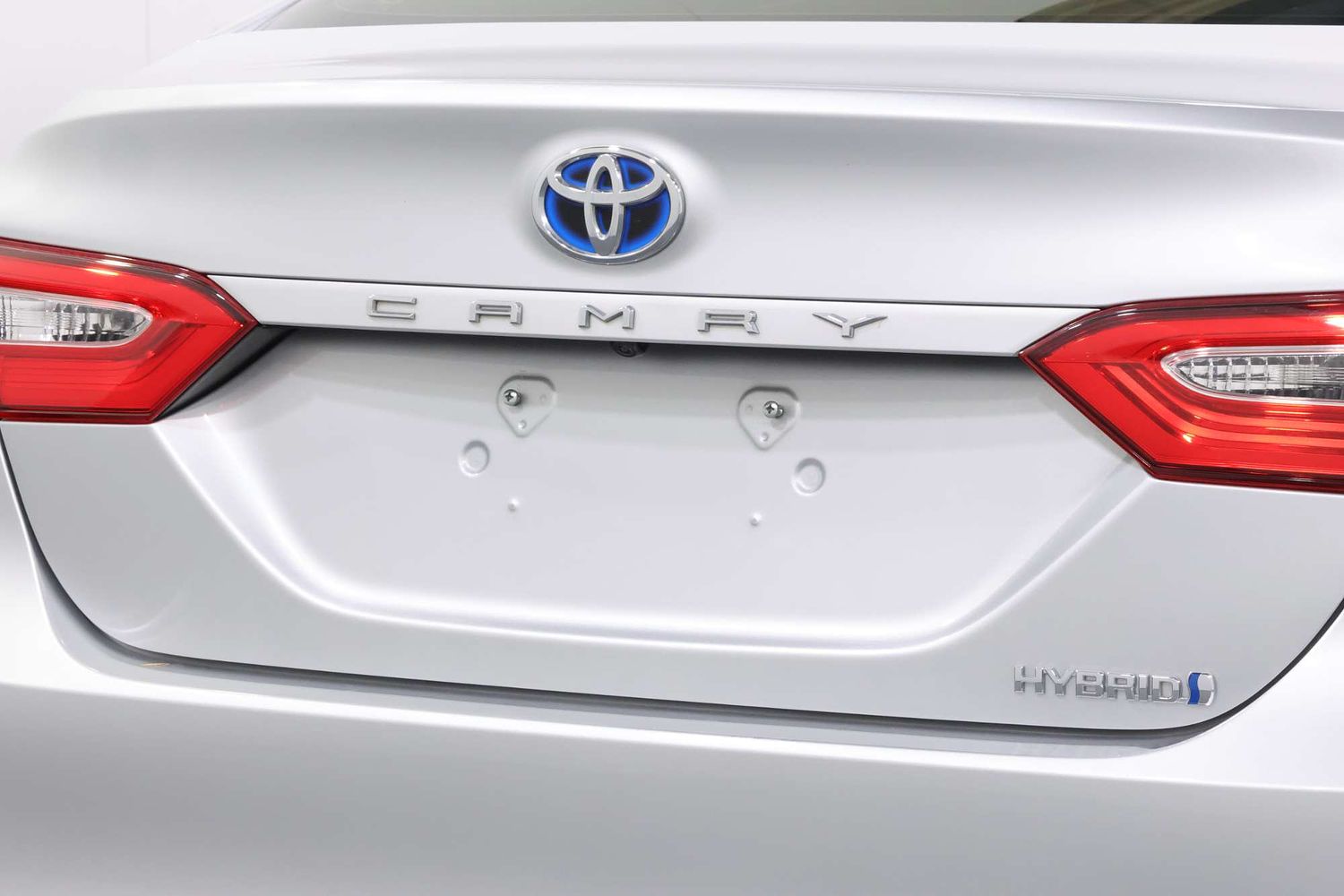 2019 Toyota Camry ASCENT