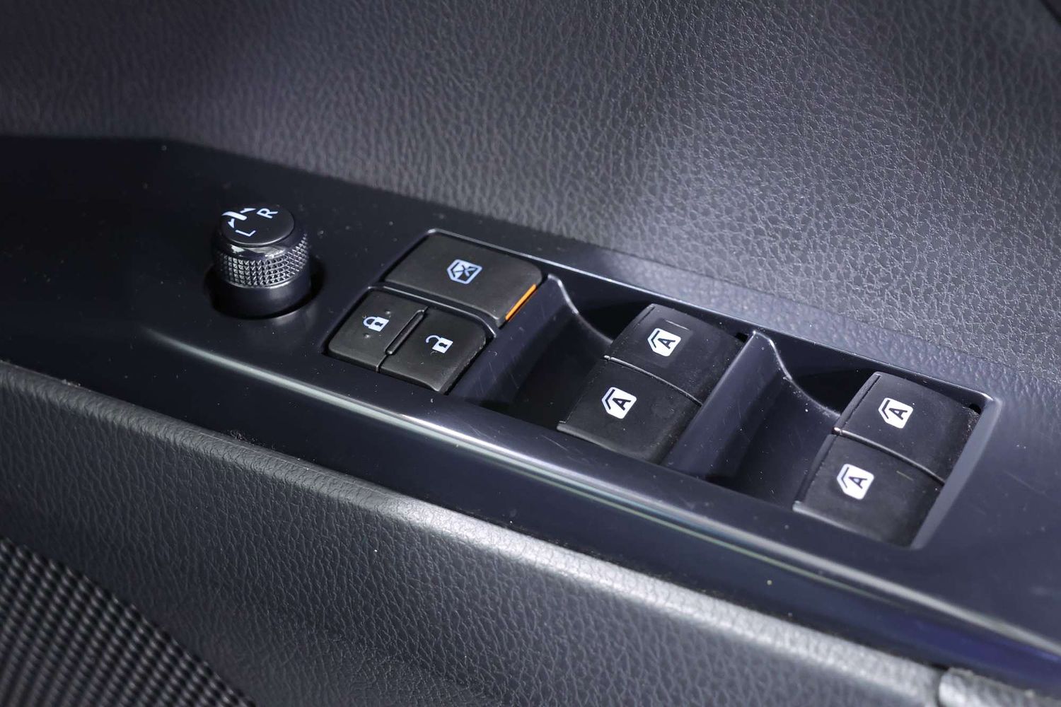 2019 Toyota Camry ASCENT