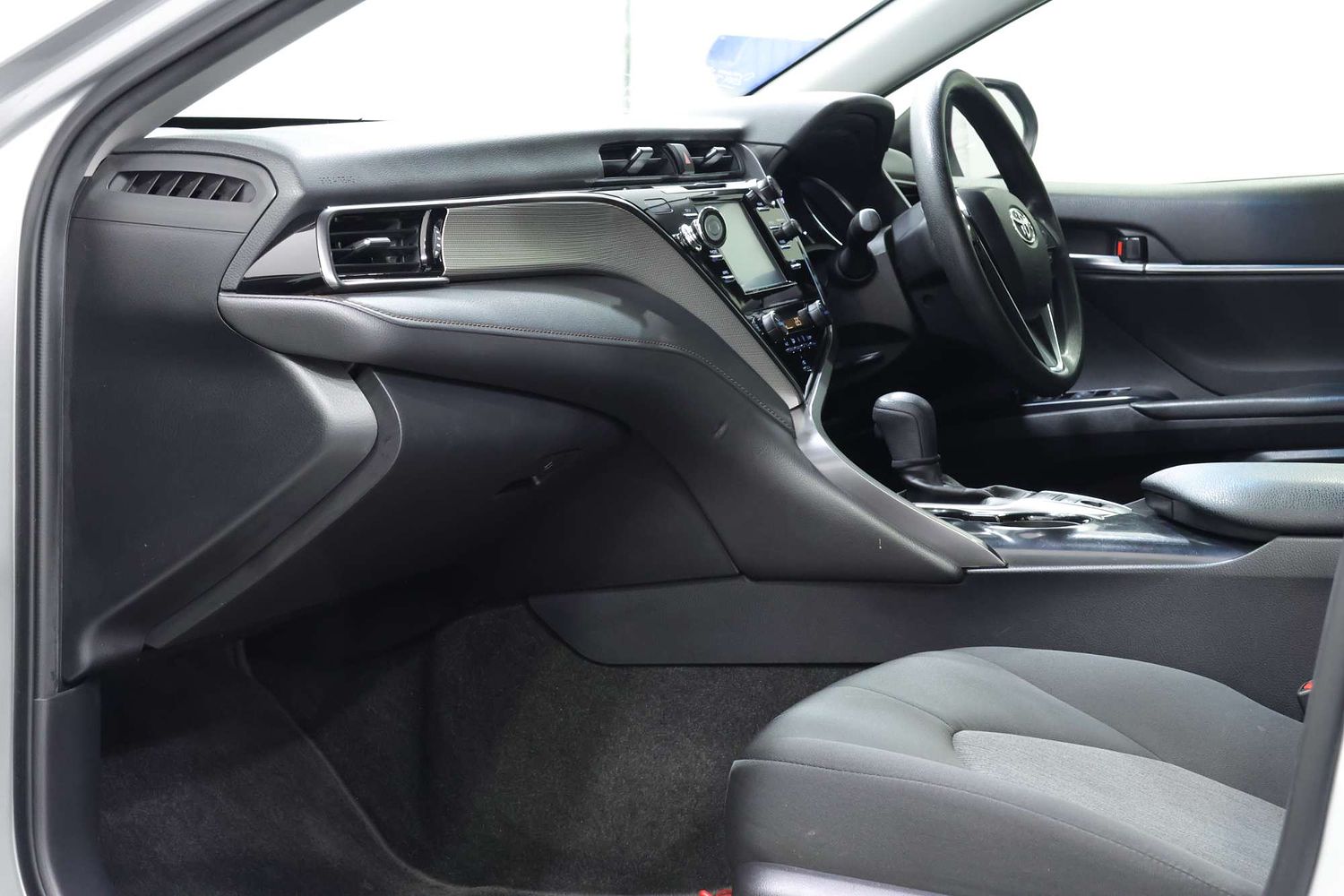 2019 Toyota Camry ASCENT