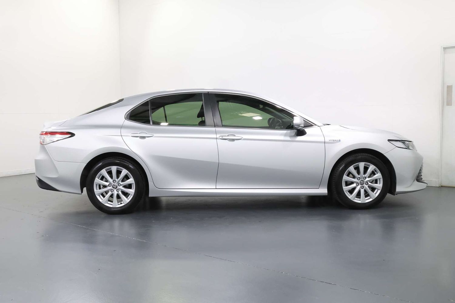 2019 Toyota Camry ASCENT