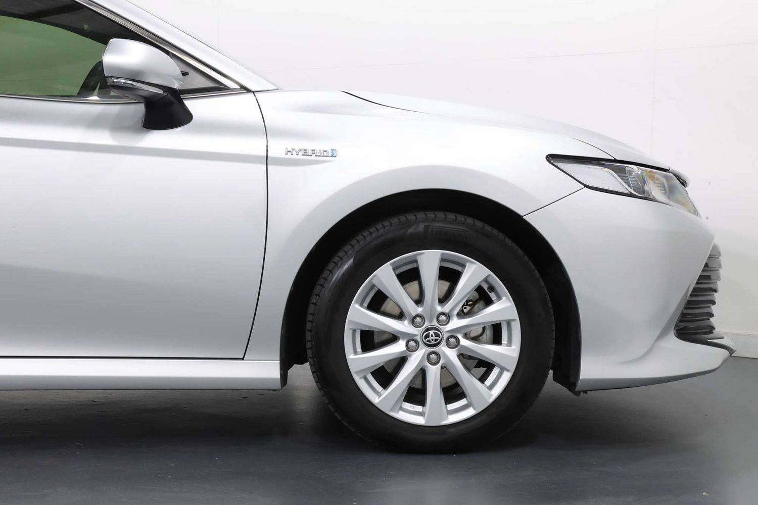 2019 Toyota Camry ASCENT