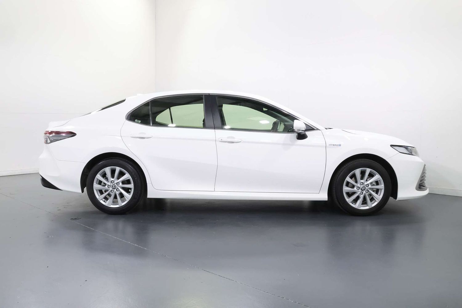 2023 Toyota Camry ASCENT