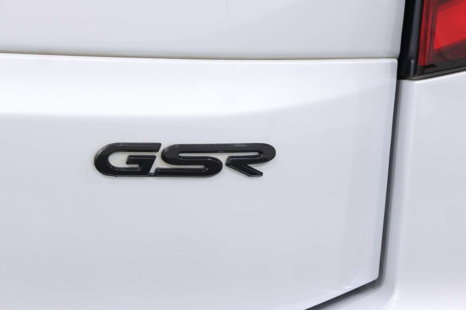 2023 Mitsubishi Pajero Sport GSR