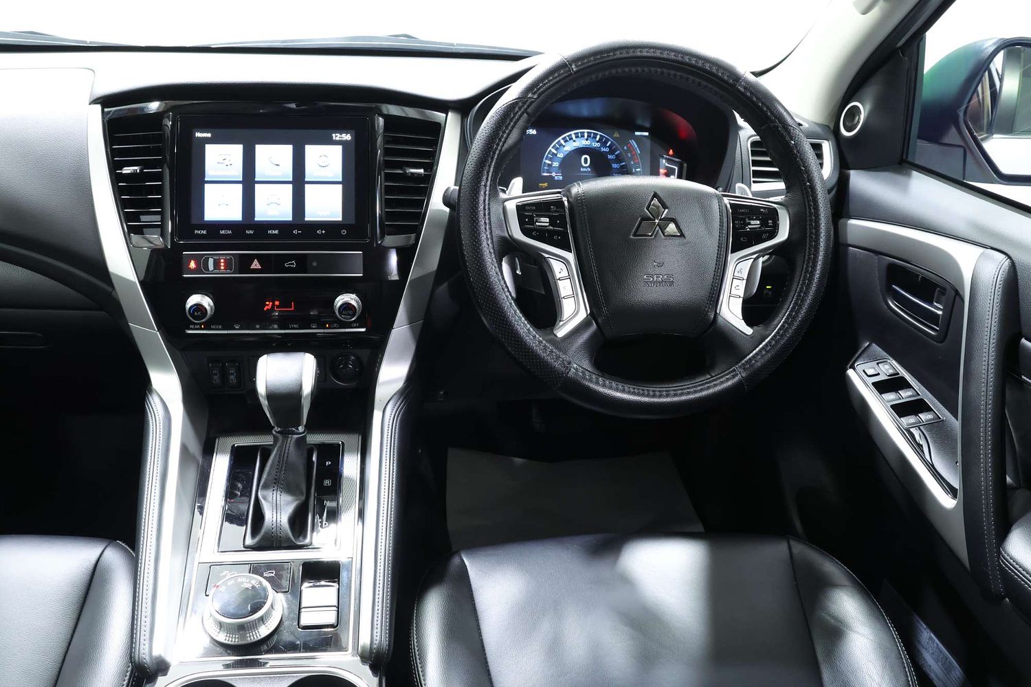 2023 Mitsubishi Pajero Sport GSR