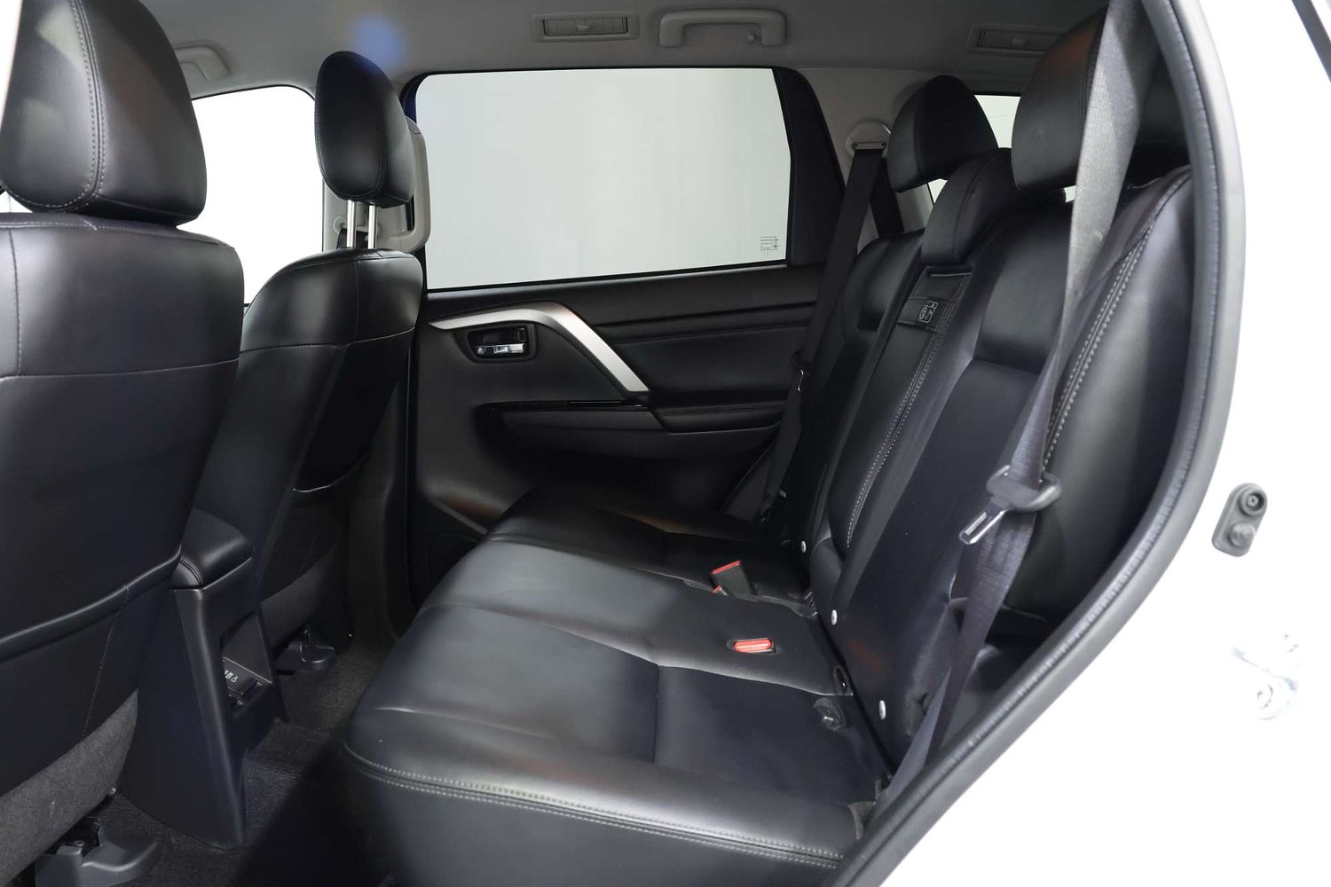 2023 Mitsubishi Pajero Sport GSR