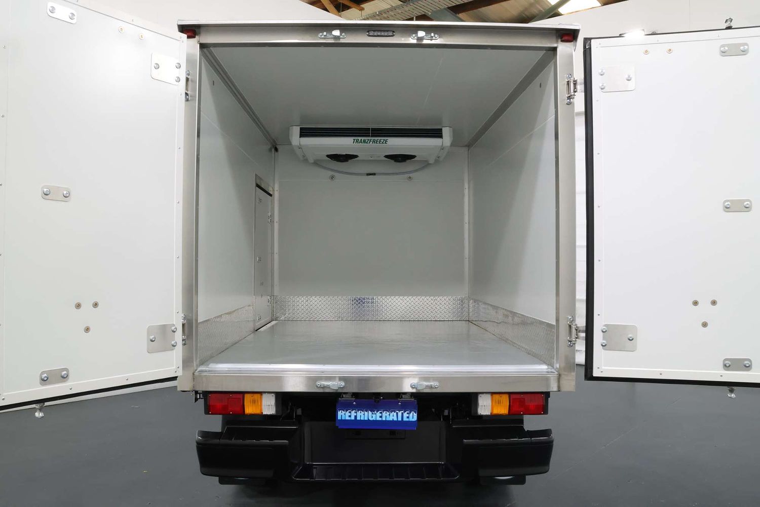 2025 Mazda Bt-50 XT REFRIGERATED -20C