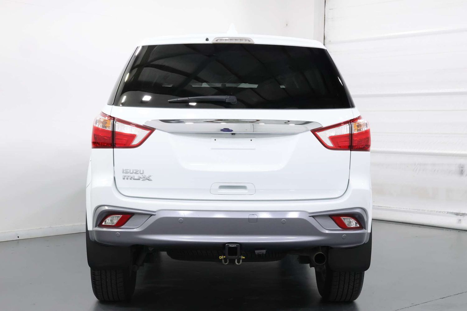 2017 Isuzu Mu-x LS-U 4x2