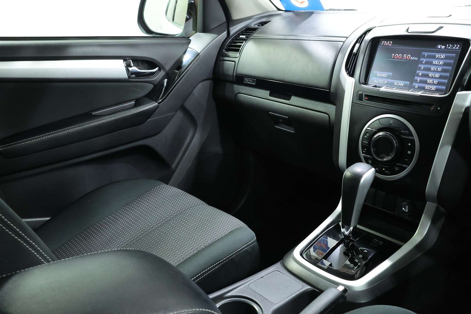 2017 Isuzu Mu-x LS-U 4x2