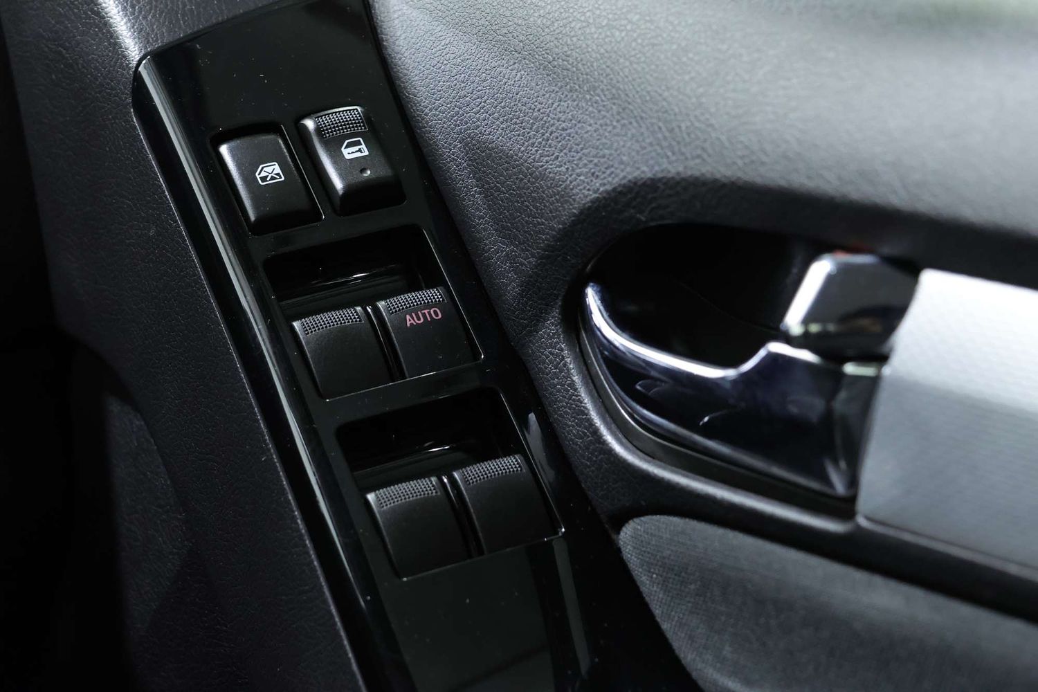 2017 Isuzu Mu-x LS-U 4x2