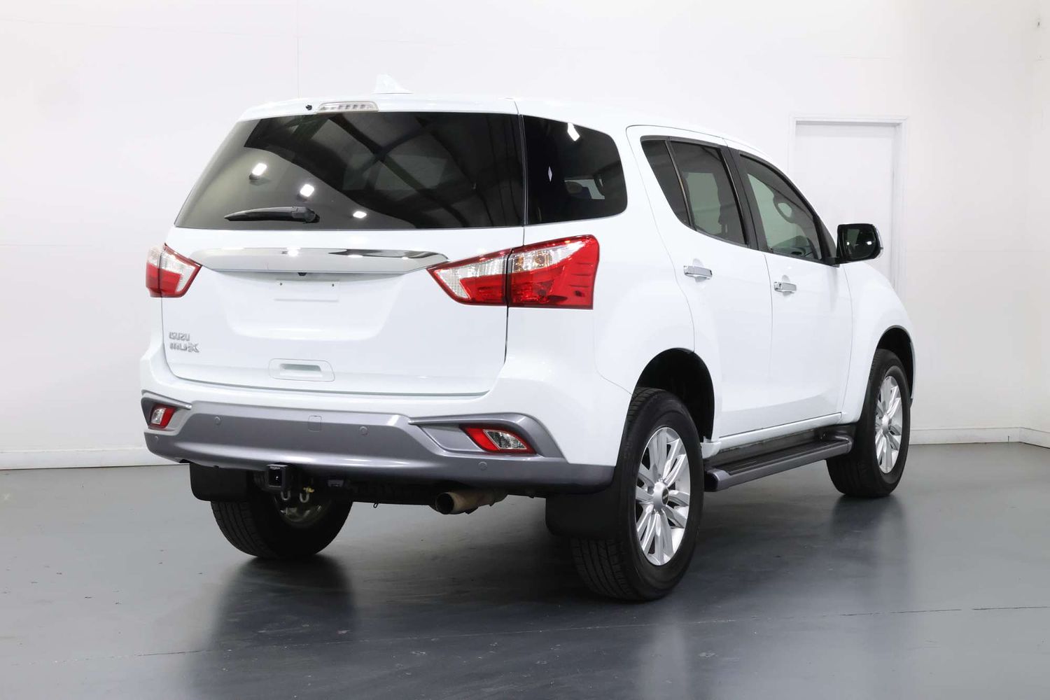 2017 Isuzu Mu-x LS-U 4x2