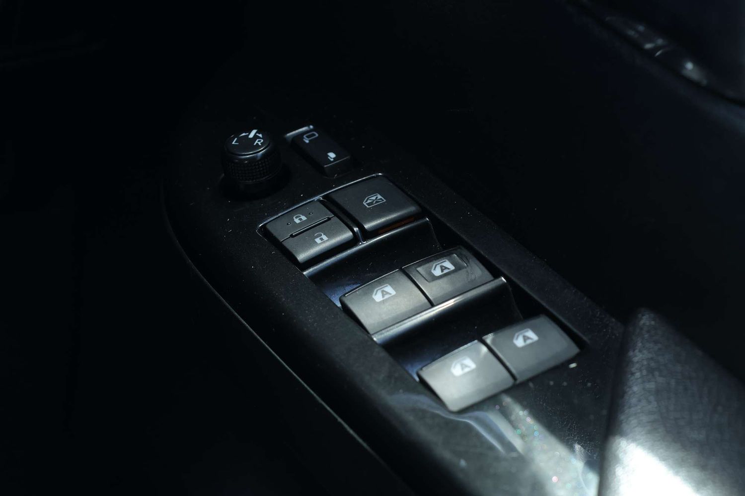 2017 Toyota Hilux SR5