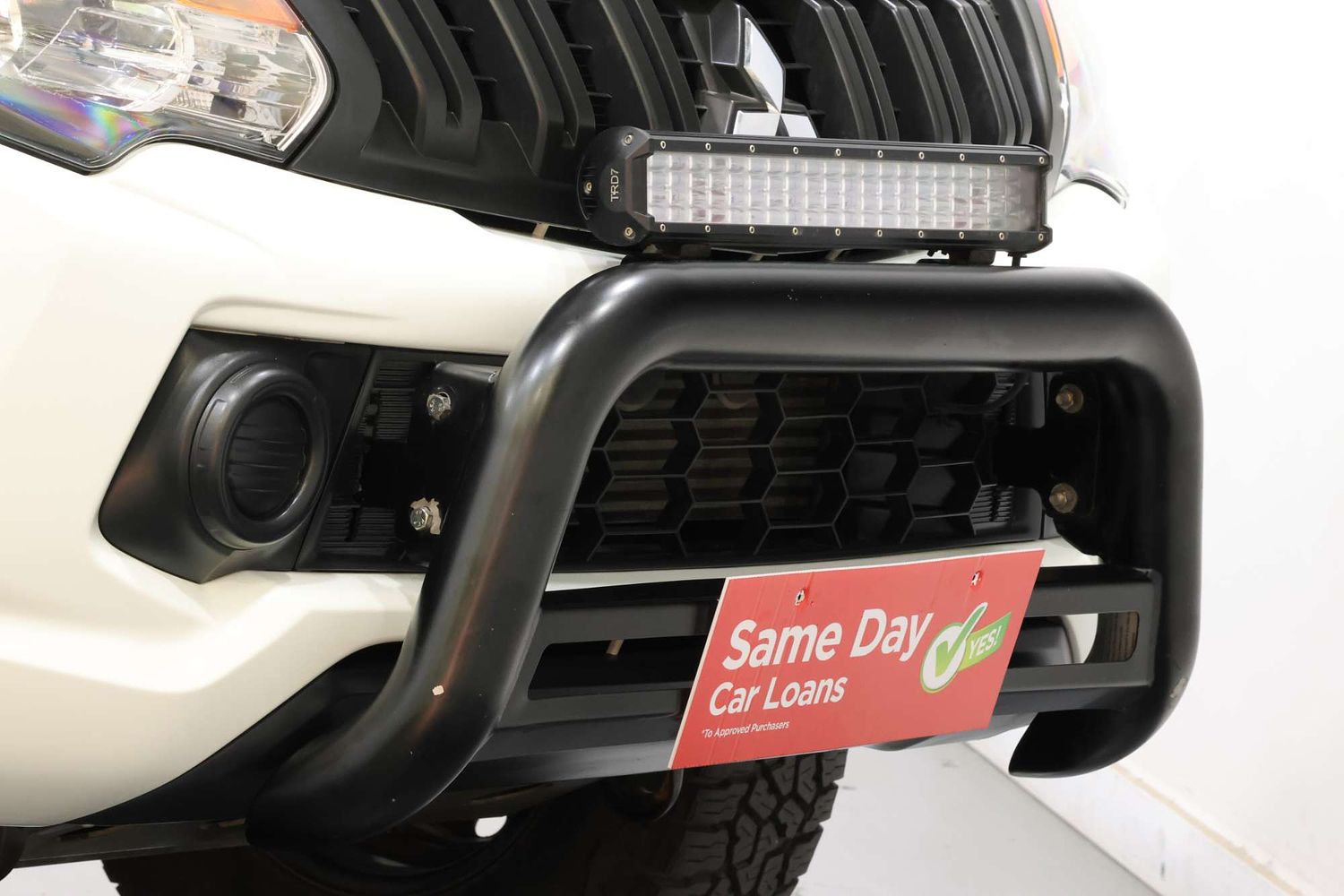 2017 Mitsubishi Triton GLX