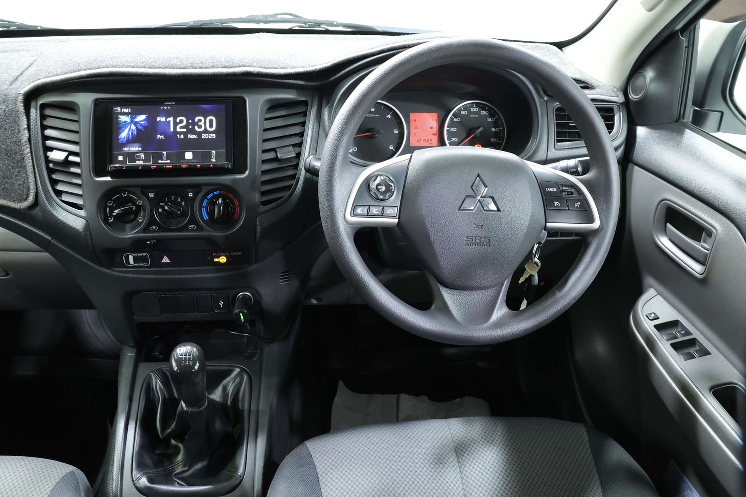 2017 Mitsubishi Triton GLX