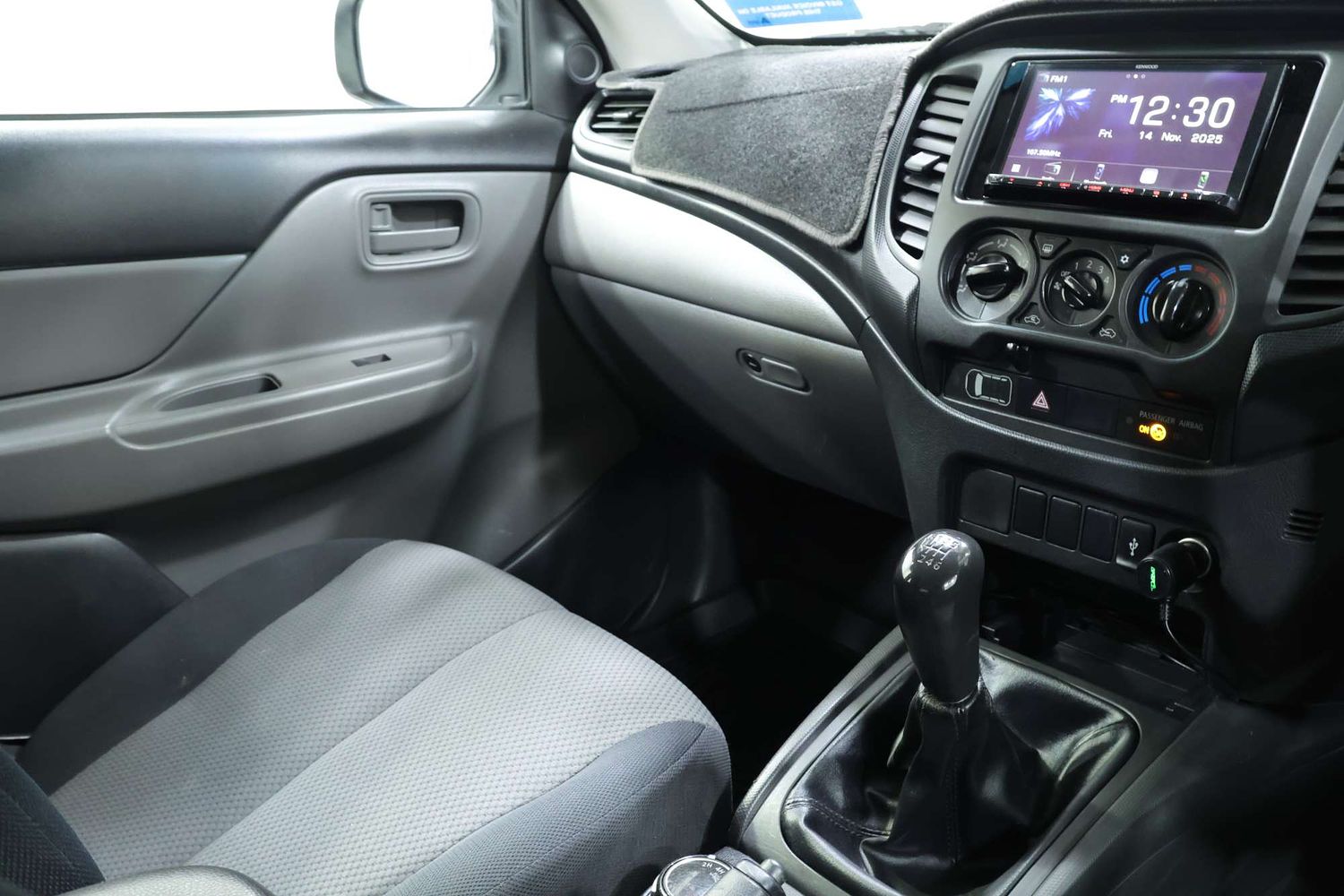 2017 Mitsubishi Triton GLX