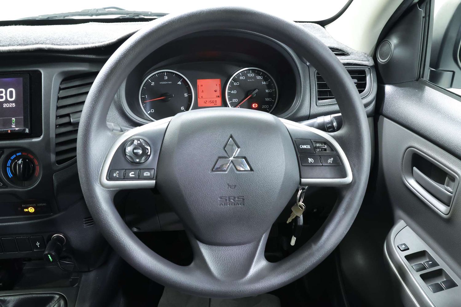 2017 Mitsubishi Triton GLX