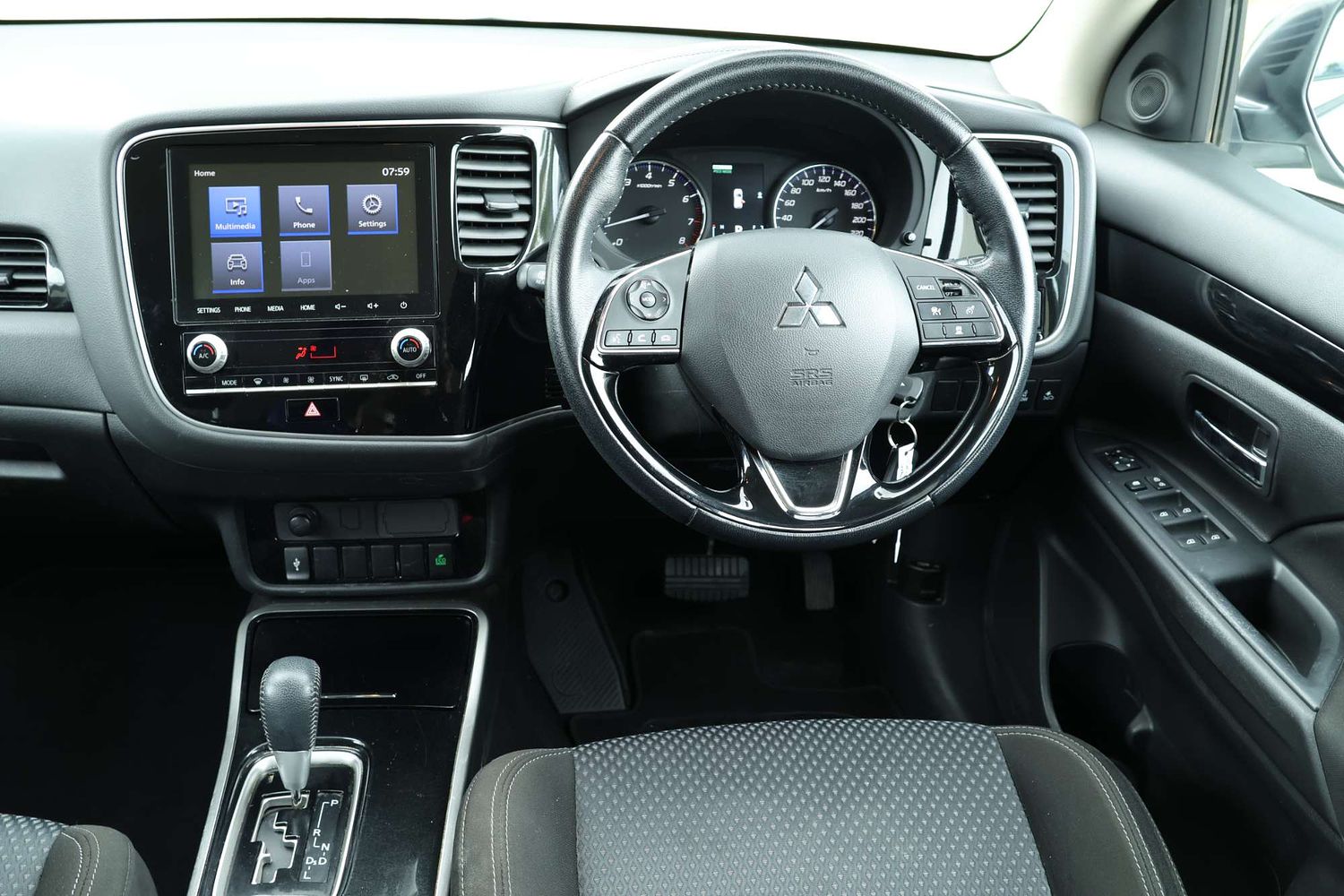 2021 Mitsubishi Outlander ES