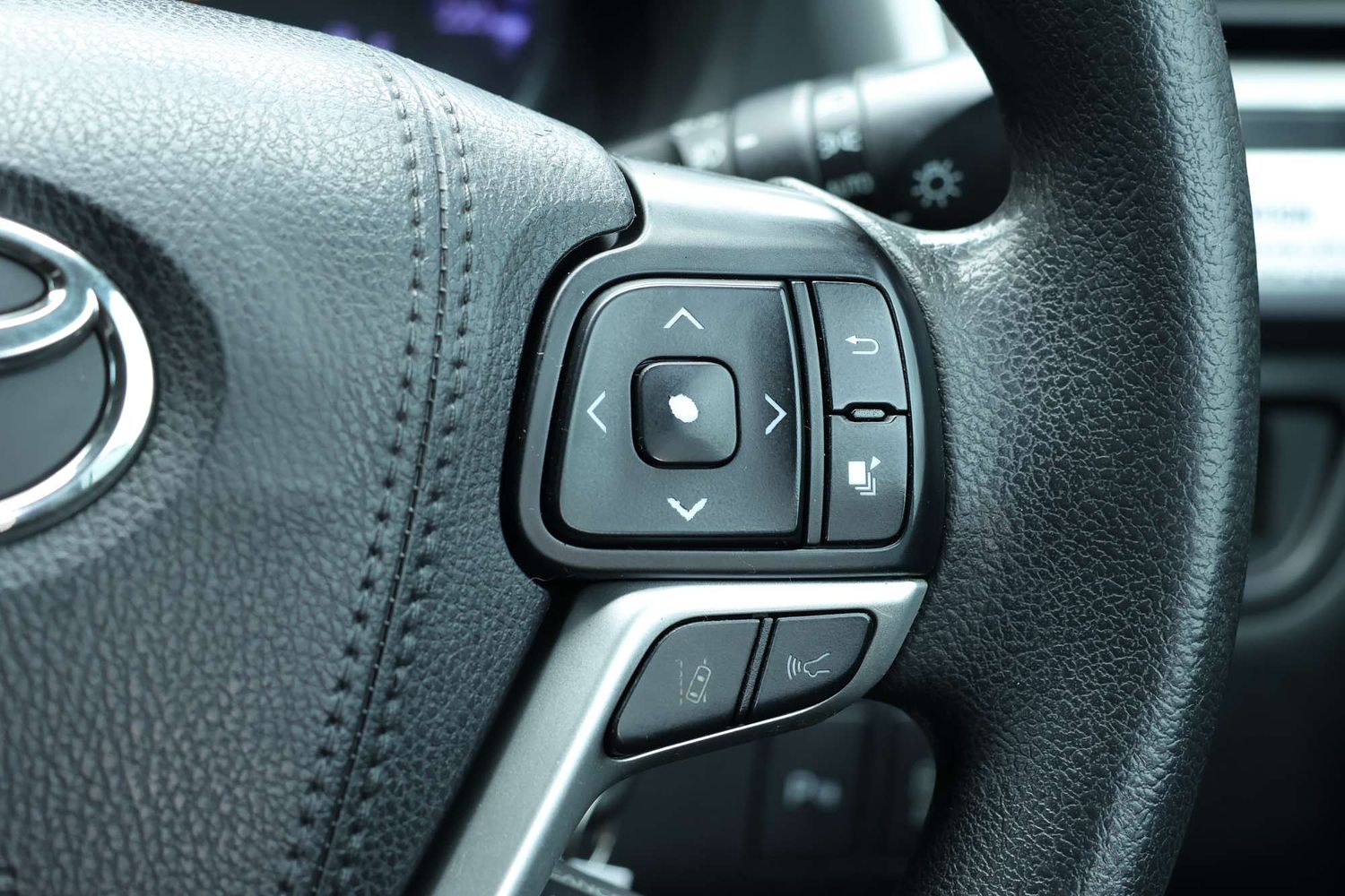 2018 Toyota Kluger GX