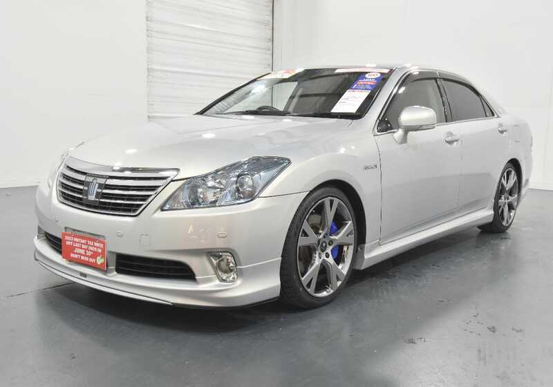 TOYOTA CROWN HYBRID 3.5L 5 SEATER Other