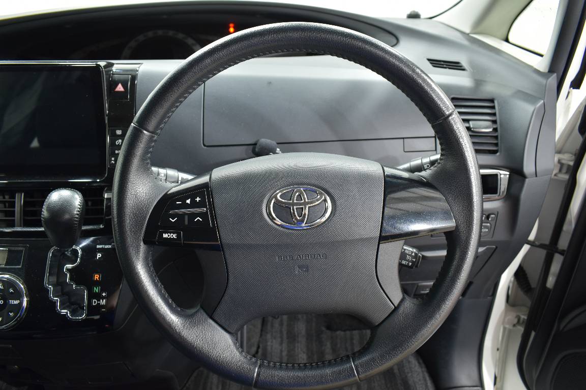 2012 Toyota Estima AERAS 2.4L 7 SEATER