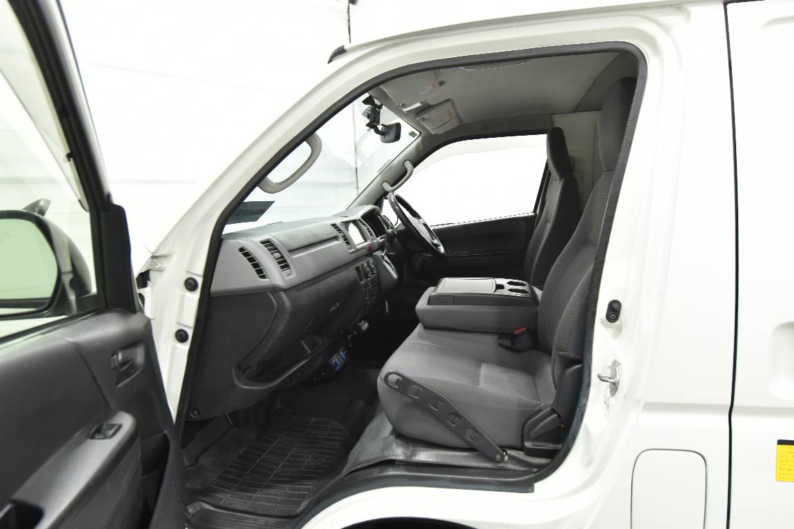 2012 Toyota Hiace 2.0L FREEZER VAN 3 SEATER