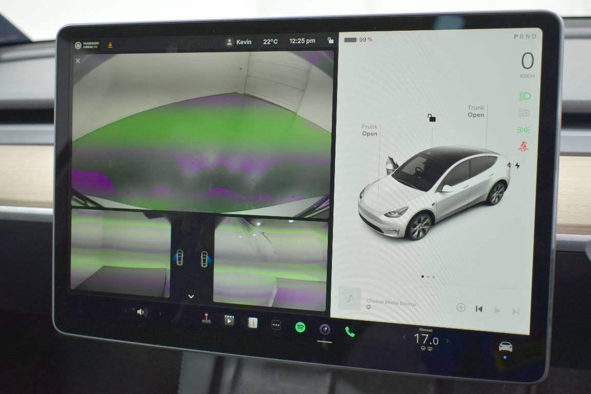 2022 Tesla Model Y REAR-WHEEL DRIVE