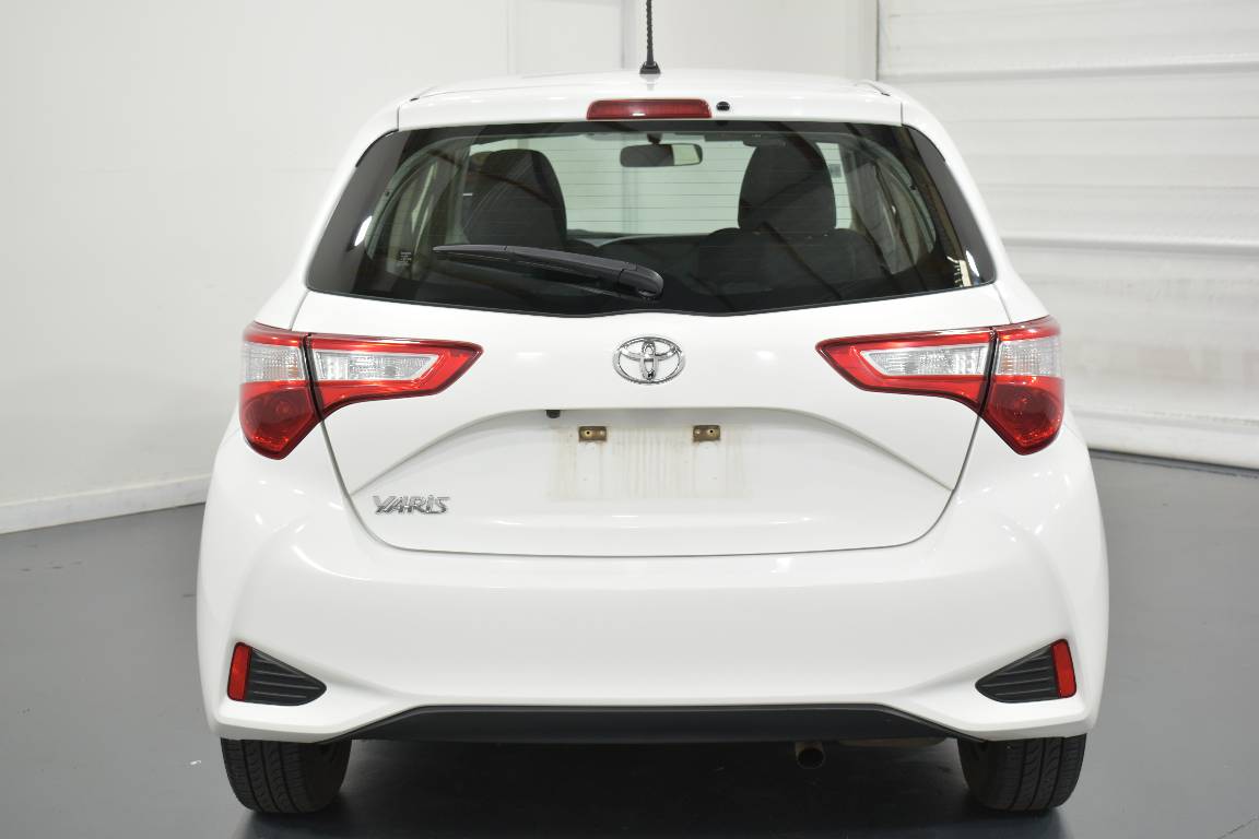 2019 Toyota Yaris ASCENT