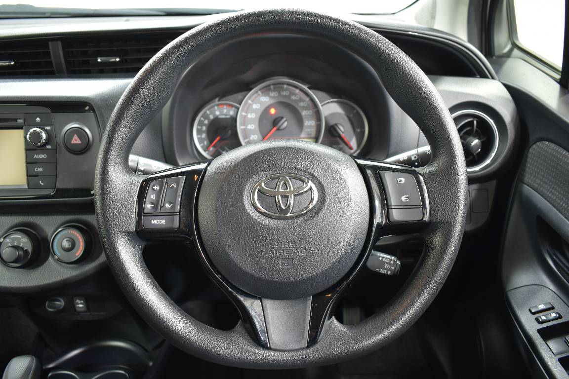 2019 Toyota Yaris ASCENT
