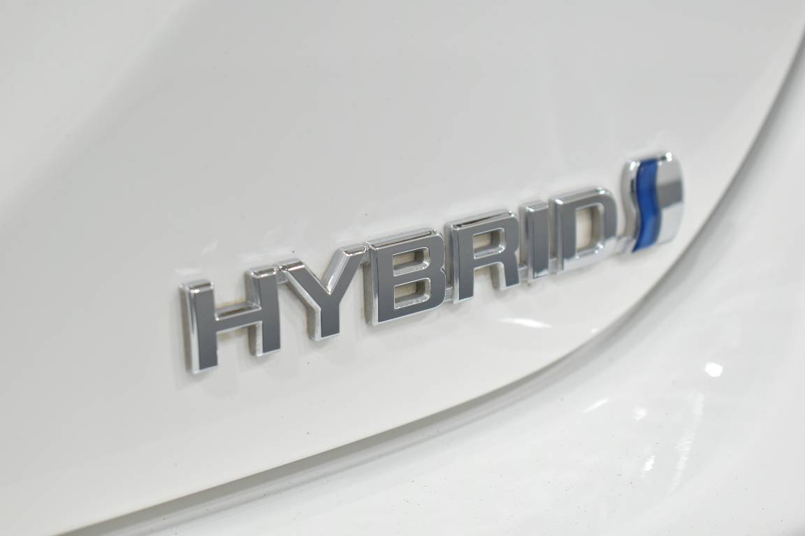 2021 Toyota Camry ASCENT SPORT HYBRID
