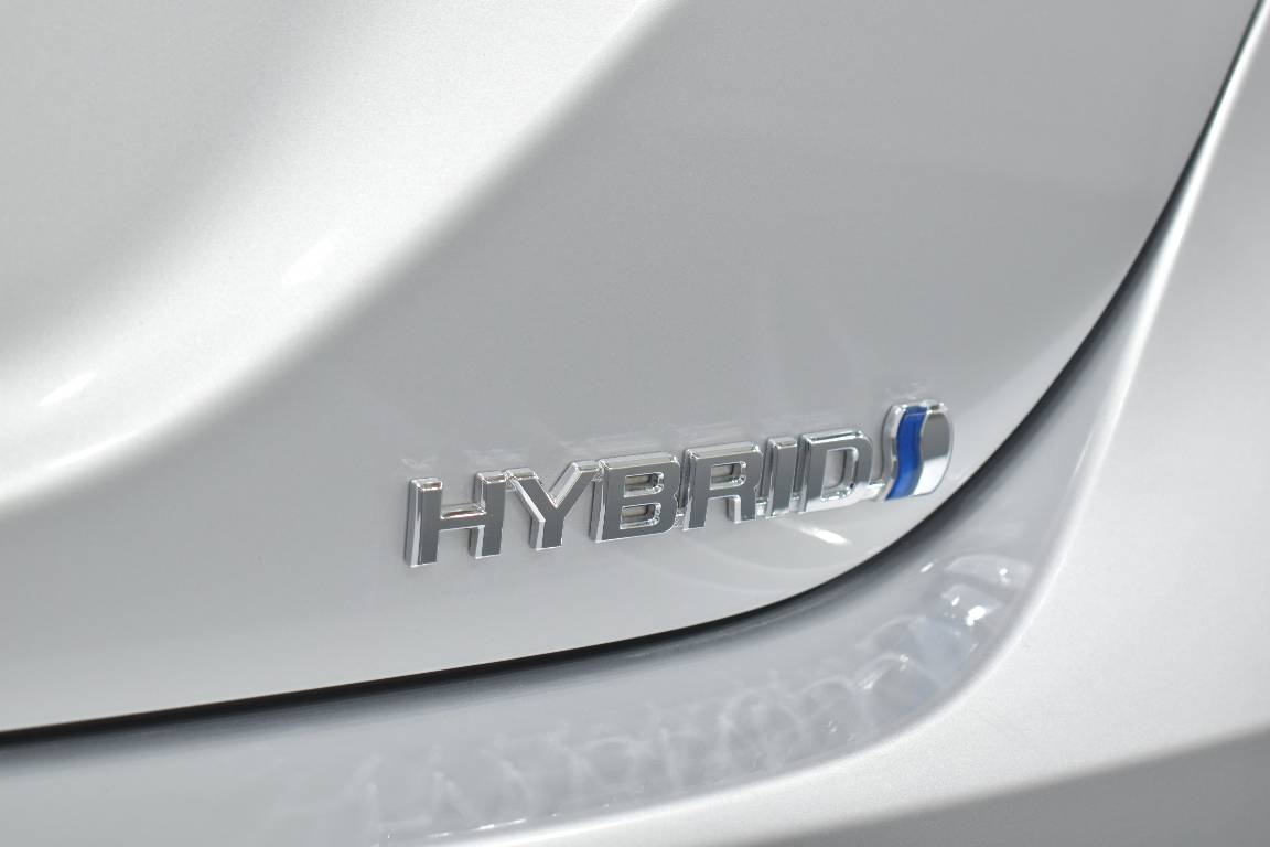 2021 Toyota Camry ASCENT SPORT HYBRID