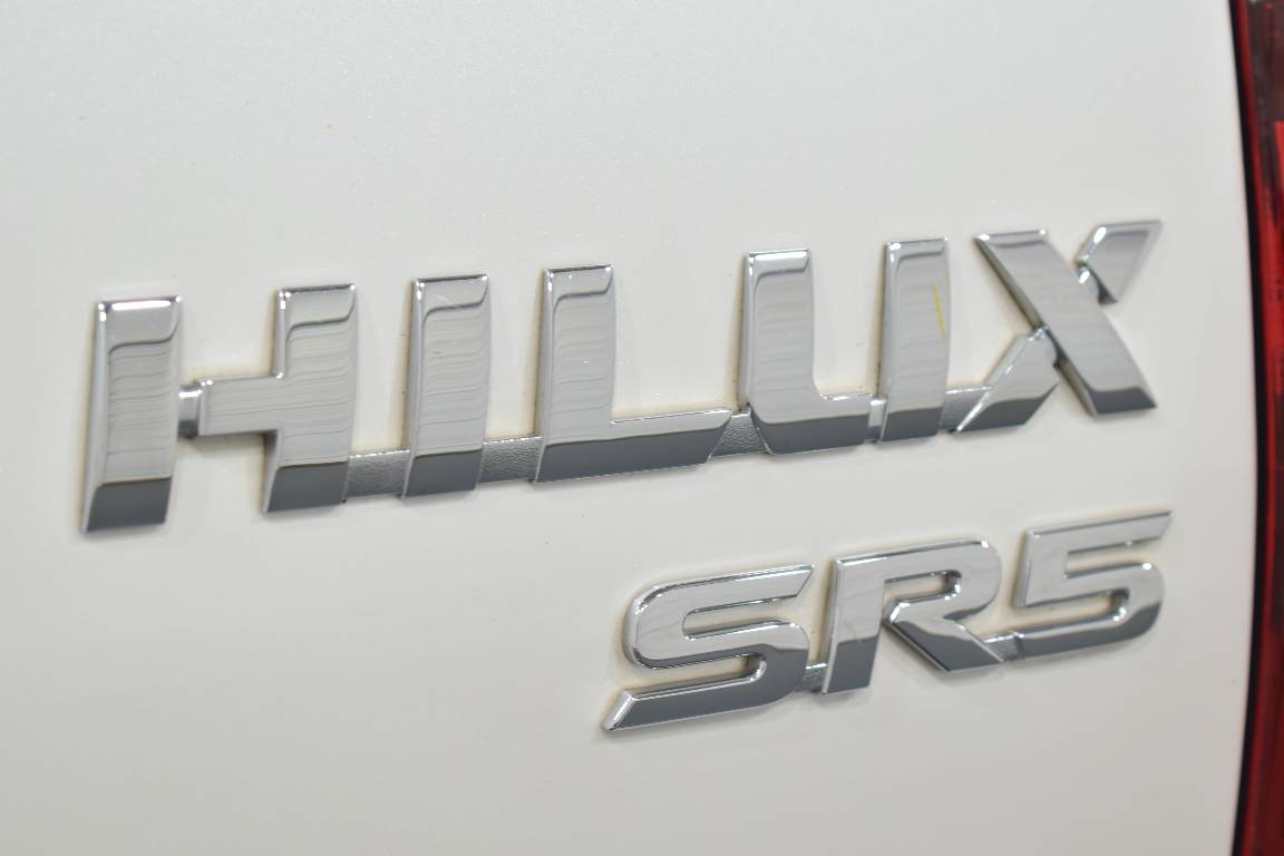 2018 Toyota Hilux SR5 (4X4)