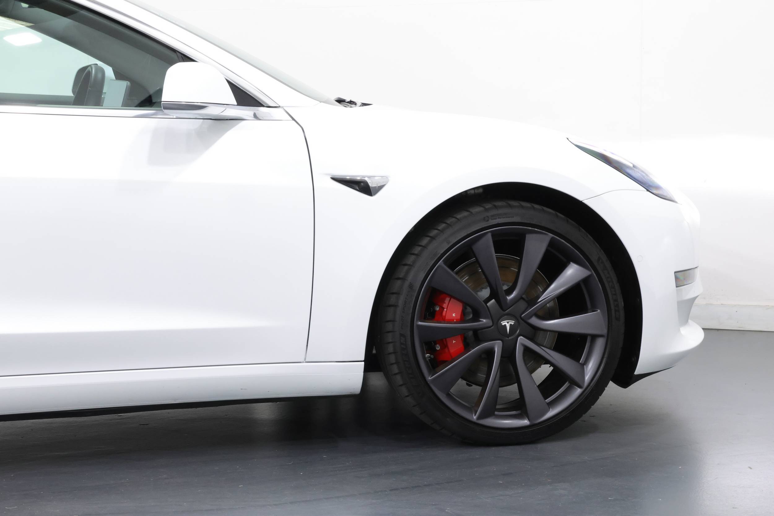 2020 Tesla Model 3 Performance