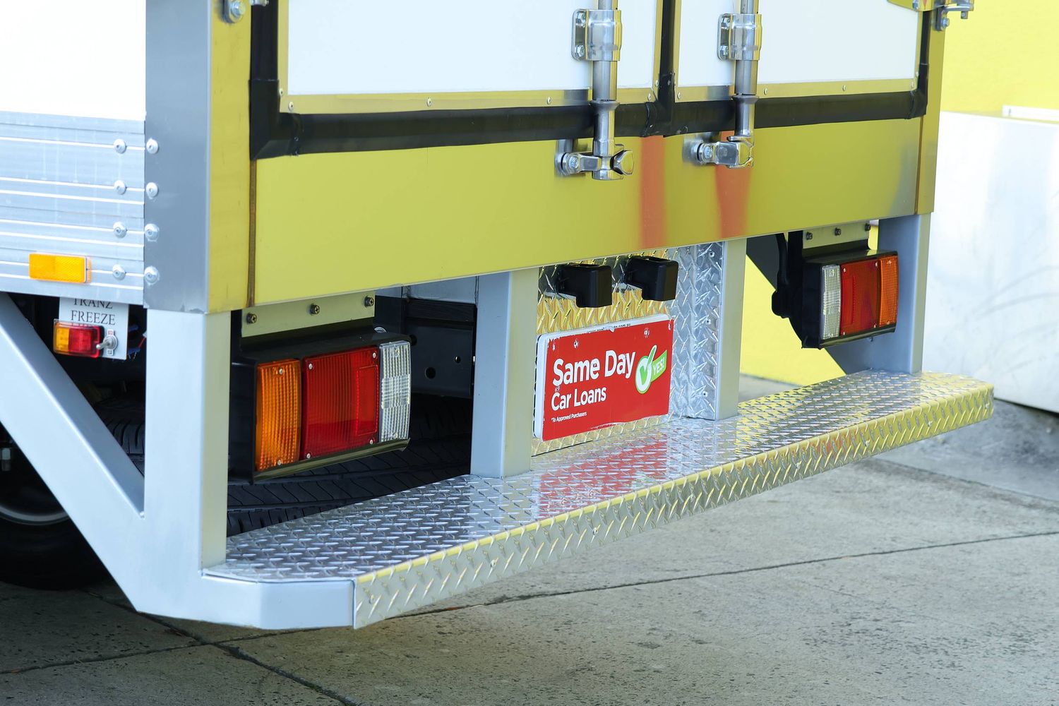 2024 Isuzu N Series NNR 45-150