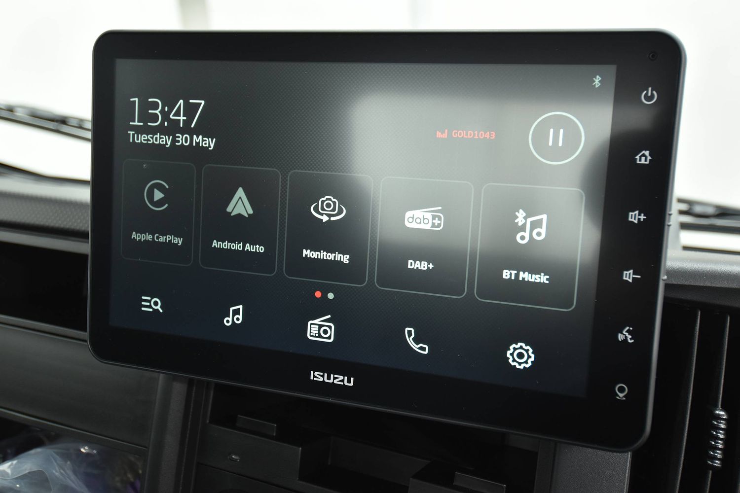 2024 Isuzu N Series NNR 45-150