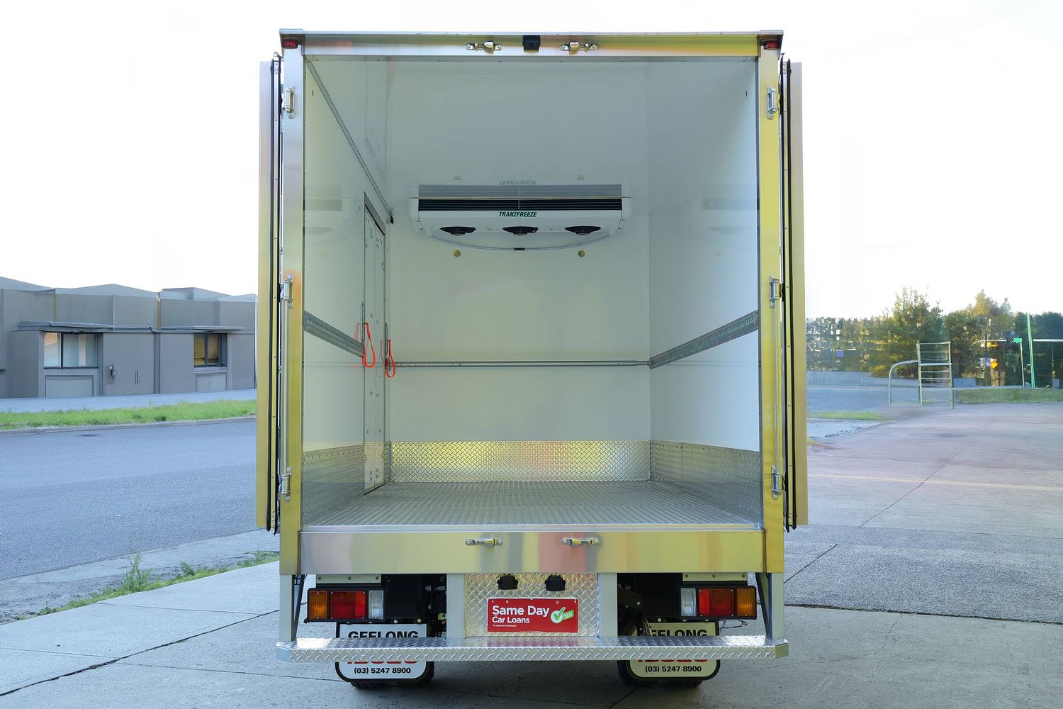 2024 Isuzu N Series NNR 45-150